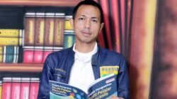 STOP Menyudutkan Guru dan Sekolah: Pendidikan adalah Tanggung Jawab Kolektif