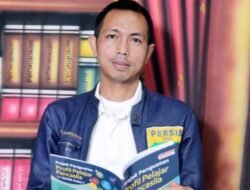 STOP Menyudutkan Guru dan Sekolah: Pendidikan adalah Tanggung Jawab Kolektif