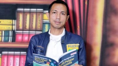 STOP Menyudutkan Guru dan Sekolah: Pendidikan adalah Tanggung Jawab Kolektif